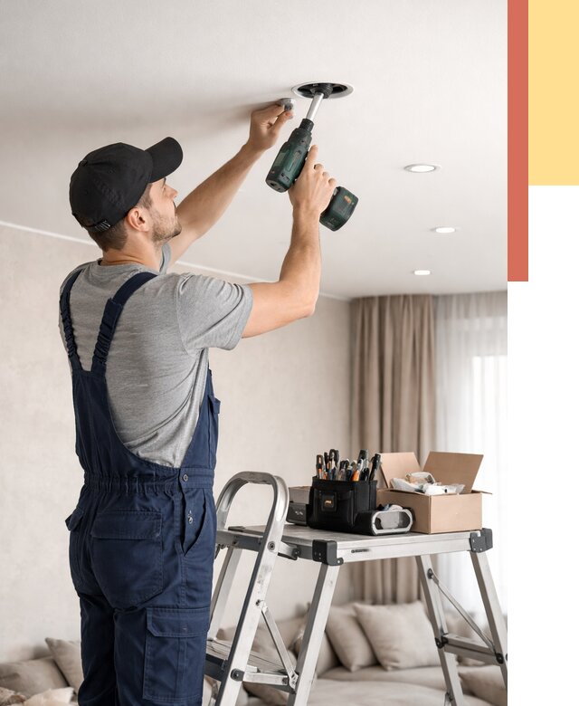 Установка и монтаж точечных светильников в натяжной потолок в Шарыпово от 1819 руб. | ОТДЕЛОЧНИК-Шрп